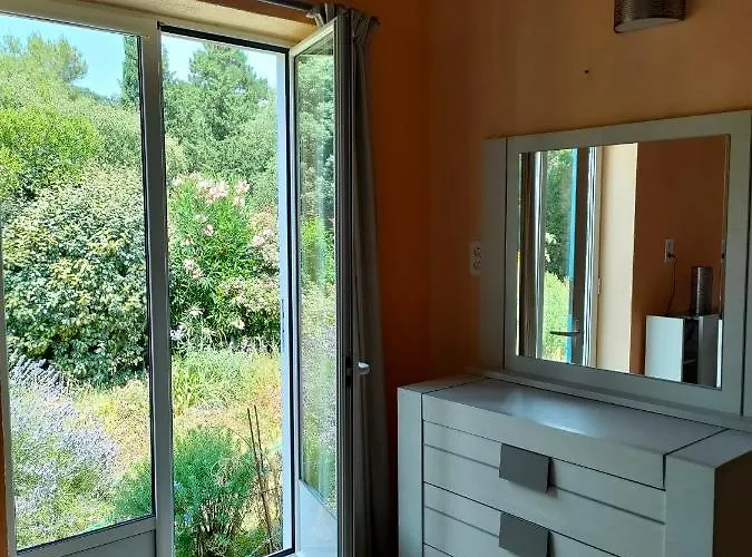 Privatunterkunft Mas Vallcrosa Parentale Avec Jardin Et Piscine